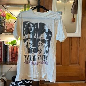 Taylor Swift Speak Now ERAS TOUR tee